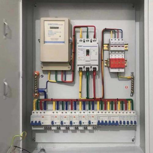 低压柜和低压配电箱