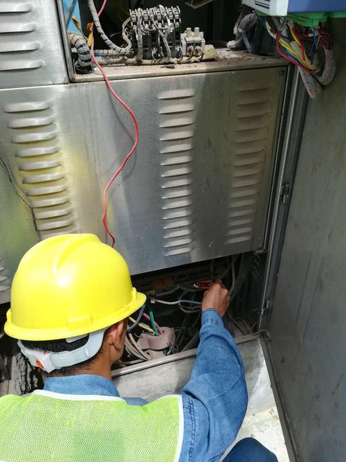 低压配电箱箱体维修