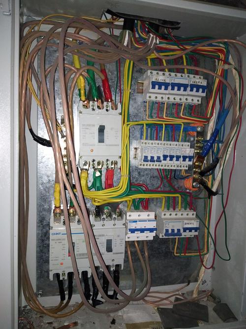 低压配电箱预留电缆的相关图片