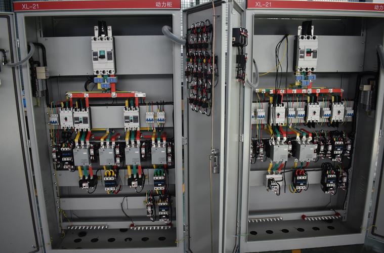 天津低压配电箱设备的相关图片