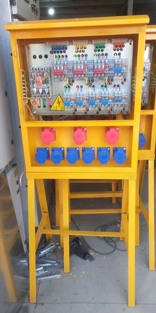 新疆低压配电箱生产的相关图片
