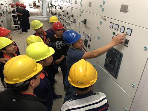 高低压配电箱维修业务培训的相关图片